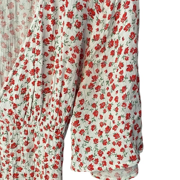 Billabong Red and White Flutter Sleeve Midi Dress - Picture 9 of 10